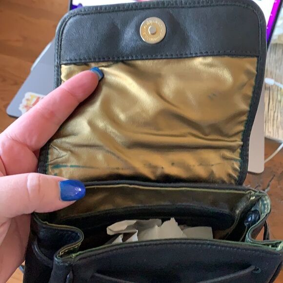 Expect A Miracle Black Leather Crossbody Bag - Picture 4 of 4